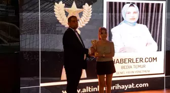 20. Altın Başarı Ödülleri'nde Av. Bedia Teymur 'Yılın En İyi Genel Yayın Yönetmeni' Seçildi