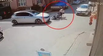 İnegöl'de Motosiklet ve Otomobil Çarpıştı: Bir Yaralı