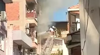 Aydın'da Apartmanda Yangın: 2 Yaralı