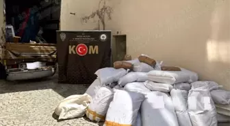 Niğde'de 1.600 Kilo Kaçak Tütün Ele Geçirildi