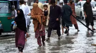 Pakistan'da muson yağmurlarında can kaybı 674'e yükseldi
