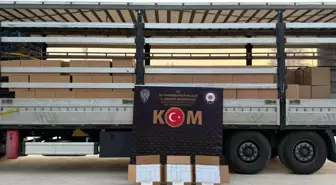 Afyonkarahisar'da Bandrolsüz 4 Milyon 300 Bin Boş Makaron Ele Geçirildi