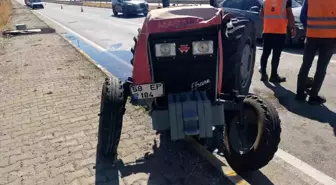 Sivas'ta Trafik Kazasında 3 Kişi Yaralandı