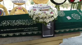 Türk Halk Müziği Sanatçısı Banu Kırbağ Hayatını Kaybetti