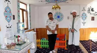 Ömer Camii Yolcuların Uğrak Yeri Oldu