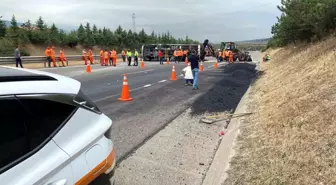 Düzce'de Asfalt Yüklü Kamyon Devrildi, İstanbul İstikameti 2 Saat Kapalı Kaldı