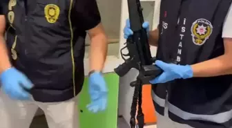 Bağcılar'da Operasyonda El Bombası ve Silahlar Ele Geçirildi