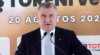 Bakan Bak: ''Terörsüz Türkiye' projesi çerçevesinde Cudi Dağı'nda artık roket sesi değil, raket sesleri dinleniyor'