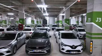 Bursa Osmangazi Meydanı'nda 4 Katlı Otopark İnşa Edildi
