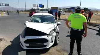 Malatya'da Trafik Kazası: 2 Yaralı