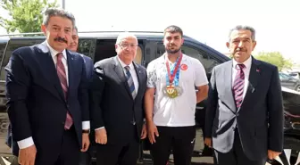 Milli Savunma Bakanı Güler, Şırnak'ta Denetimlerde Bulundu