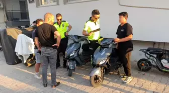 Antalya'da Kaçan Çocuklar Motosikletten Yakalandı, Babalarına 70 Bin TL Ceza