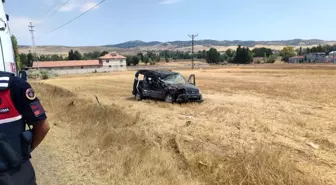 Yozgat'ta Hafif Ticari Araç Silindire Çarptı: 1 Ölü, 1 Yaralı