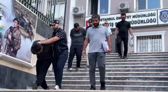 İstanbul Ümraniye'de Hırsızlık Operasyonu: İki Şüpheli Yakalandı