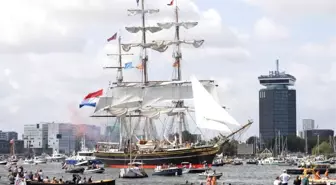 Hollanda'nın Denizcilik Festivali Sail Amsterdam Yeniden Başladı