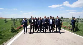 Bakan Yardımcısı Aktaş'tan Malazgirt Zaferi etkinlik alanında inceleme