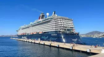 Bodrum'a 2 bin 772 Yolcu Getiren 'Mein Schiff 5' Kruvaziyeri Geldi