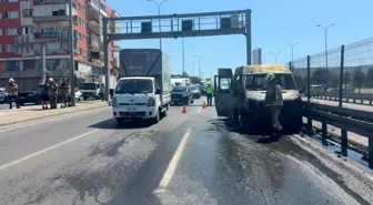 Esenyurt'ta Kamyonette Yangın Korku Dolu Anlar Yaşattı