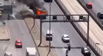 Esenyurt'ta Kamyonette Yangın Korku Dolu Anlar Yaşattı