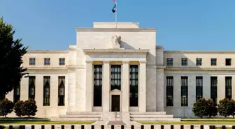 Fed Yönetim Kurulu Üyesi Lisa Cook'tan İstifa Çağrılarına Yanıt