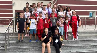 Gediz Gençlik ve Spor İlçesi Kick Boks Şampiyonasında Başarı Sağladı