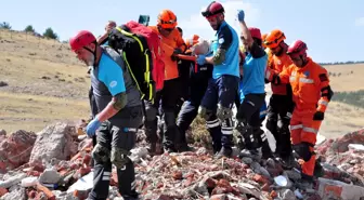 Kars'ta Deprem Tatbikatı: Ekipler Arama Kurtarma Çalışması Yaptı