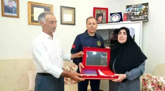 Bakan Yerlikaya, Cumhurbaşkanı Erdoğan'ın şehit ailelerine yazdığı mektubu okudu
