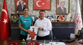Bilecikli Milli Sporcu Sebahat Demir, Şampiyonluğu Kutladı