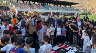 Hakkari'de 'Bir Anadolu Şenliği' coşkuyla başladı