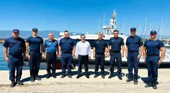 Burhaniye Kaymakamı Atilla, TCSG-6 Bot Komutanlığı'nı Ziyaret Etti