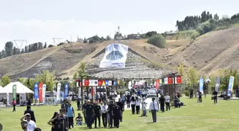 Malazgirt Zaferi'nin 954. Yıl Dönümü Ahlat'ta Kutlandı