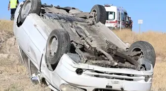 Aksaray'da Direksiyon Hakimiyetini Kaybeden Araç Takla Attı