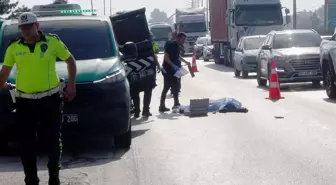 Adana'da TIR Yayaya Çarptı: Bir Kişi Hayatını Kaybetti