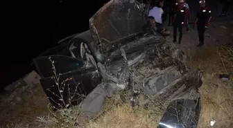 Sivas'ta Takla Atan Araçta 5 Yaralı