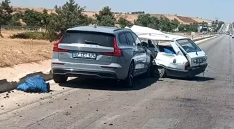 Afyonkarahisar'da Trafik Kazası: 1'i Ağır 6 Yaralı