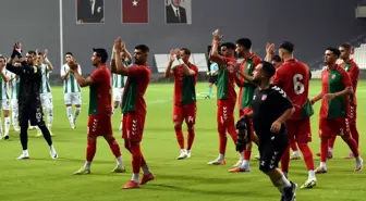 Karşıyaka, Sezon Açılışında Taraftarlarıyla Buluştu