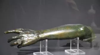 İzmir Arkeoloji Müzesi'nde 1300 Yeni Eser Ziyaretçileri Bekliyor