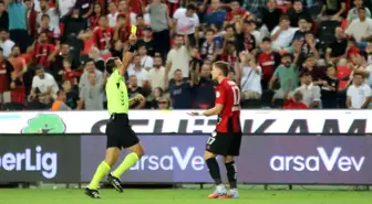 Gaziantep FK, Gençlerbirliği'ni 2-1 Mağlup Ederek İlk Galibiyetini Aldı