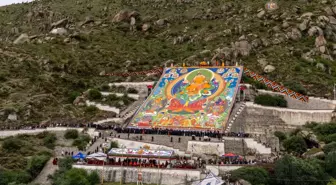 Tibet'te Geleneksel Shoton Festivali Başladı