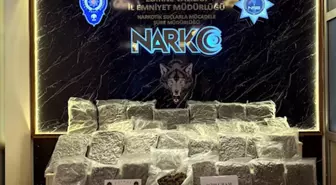 Edirne'de Bulgaristan Plakalı Araçta 26 Kilo Uyuşturucu Ele Geçirildi