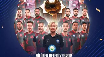 Nilüfer Belediyespor, Hentbol Erkekler Süper Kupa'yı Kazandı
