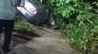 Adapazarı'nda Trafik Kazası: 3 Yaralı