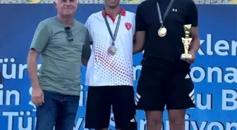 İsmail Efe Durmuş, İzmir'de Türkiye Şampiyonu Oldu