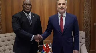 Dışişleri Bakanı Hakan Fidan, Gambiya Dışişleri Bakanı ile Görüştü