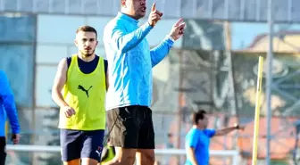 Başakşehir, U.Craiova Maçı İçin Hazırlıklarını Sürdürüyor