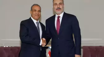 Dışişleri Bakanı Hakan Fidan, Cidde'de Mısır Dışişleri Bakanı ile Görüştü