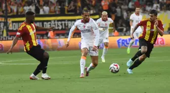 Galatasaray Kayserispor'u 4-0 Mağlup Ederek 3'te 3 Yaptı