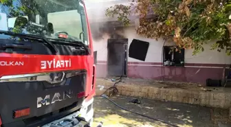 Şanlıurfa'da Müstakil Evde Yangın Çıktı