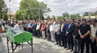 Boğulma Tehlikesi Geçiren Öğretmen Hayatını Kaybetti