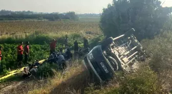 Hatay'da Engelli Öğrencileri Taşıyan Servis Devrildi, 8 Yaralı